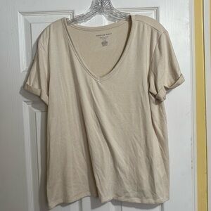 American eagle cream white shirt